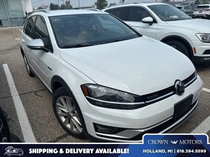 2018 Volkswagen Golf Alltrack TSI S photo 1