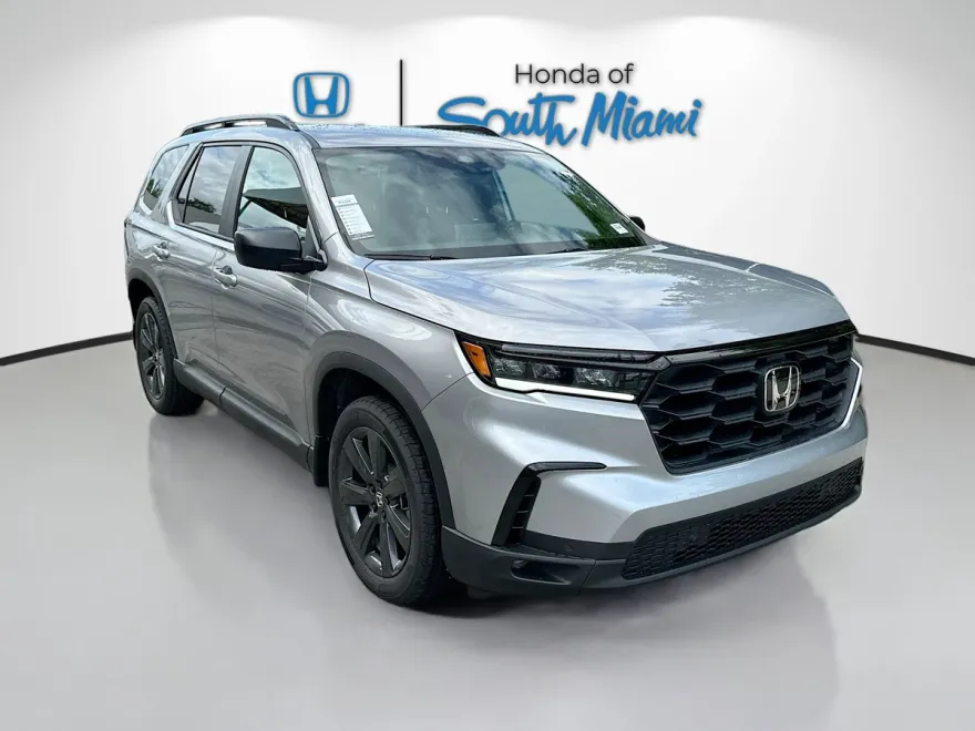 2025 Honda Pilot Sport photo 1