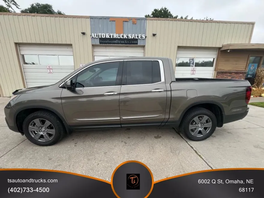 2020 Honda Ridgeline RTL-E photo 1