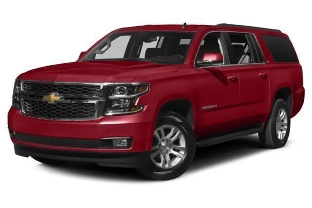 2017 Chevrolet Suburban LT photo 1