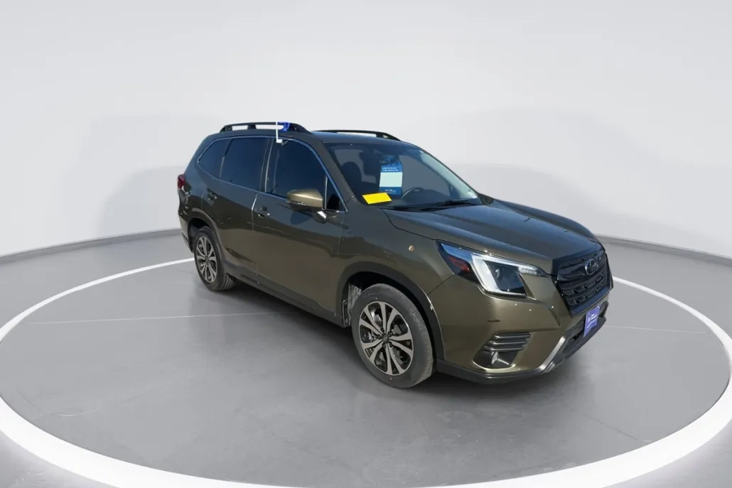 2022 Subaru Forester Limited photo 1