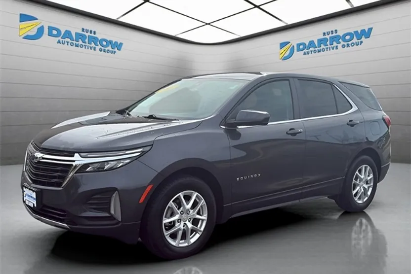 2022 Chevrolet Equinox LT photo 1