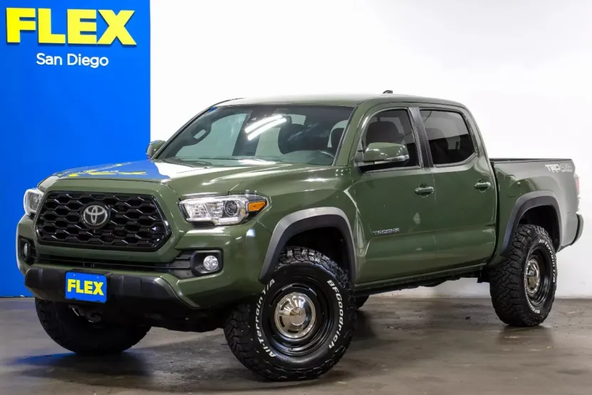 2021 Toyota Tacoma Double Cab TRD Off-Road photo 1