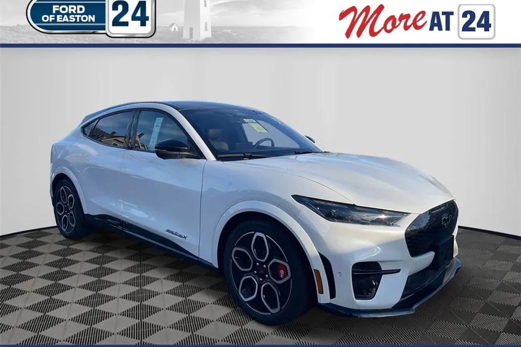 2024 Ford Mustang Mach-E GT photo 1