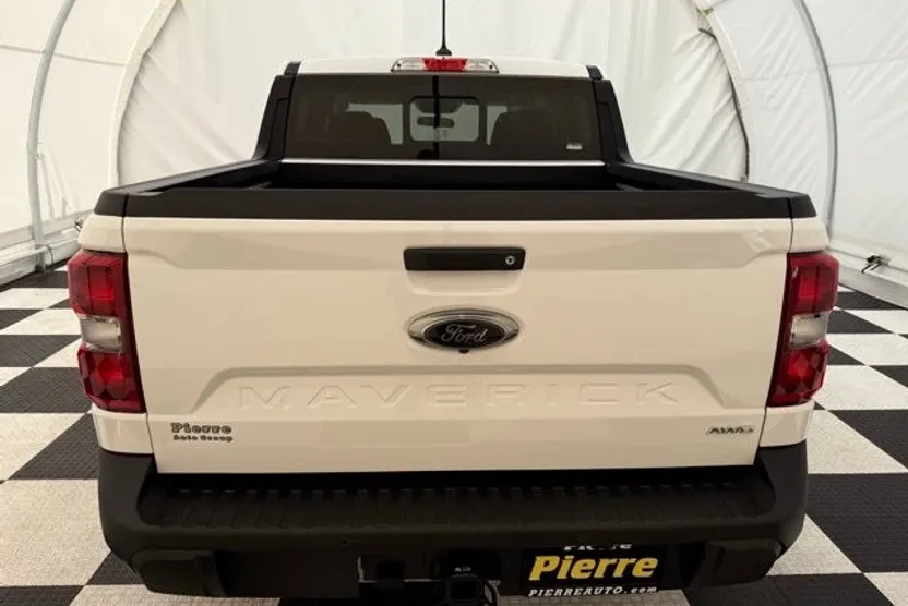2024 Ford Maverick Lariat photo 1