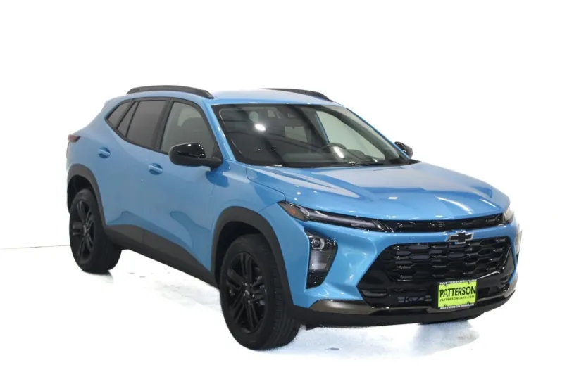 2025 Chevrolet Trax ACTIV photo 1