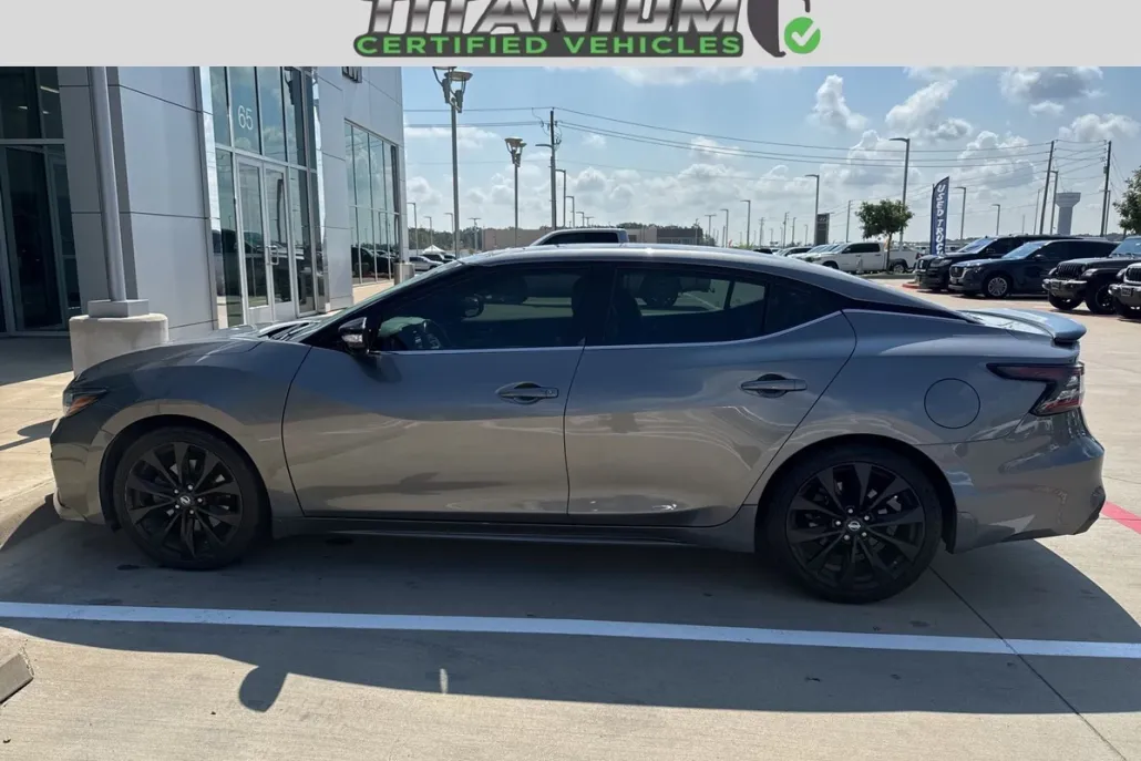 2020 Nissan Maxima SR photo 1