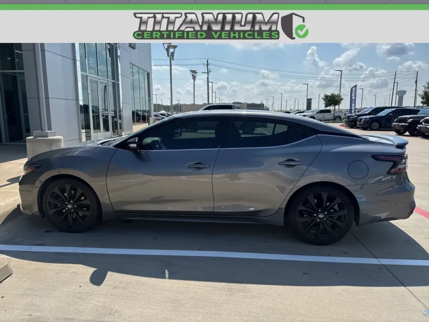 2020 Nissan Maxima SR photo 1