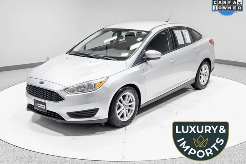 2018 Ford Focus SE photo 1
