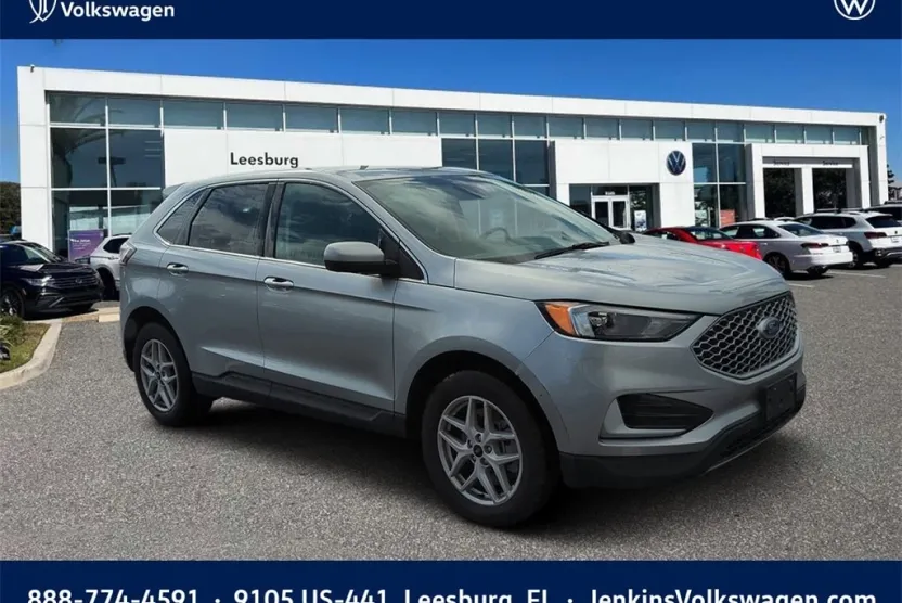 2024 Ford Edge SEL photo 1