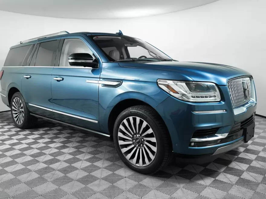 2018 Lincoln Navigator L Reserve photo 1