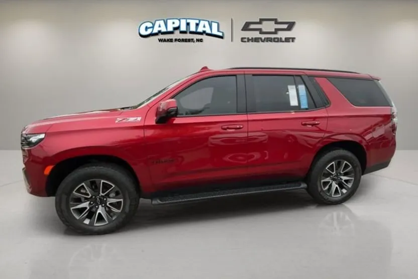 2024 Chevrolet Tahoe Z71 photo 1