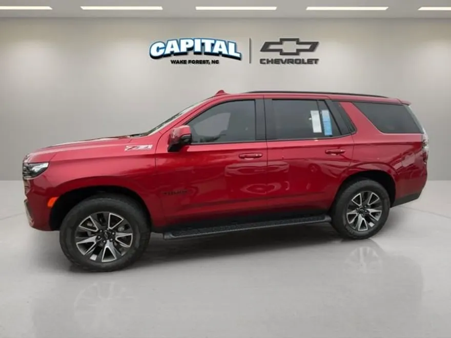2024 Chevrolet Tahoe Z71 photo 1