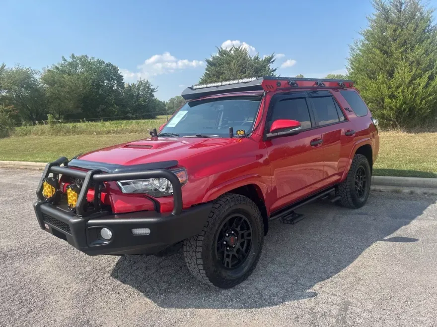 2018 Toyota 4Runner SR5 Premium Limited TRD Pro photo 1