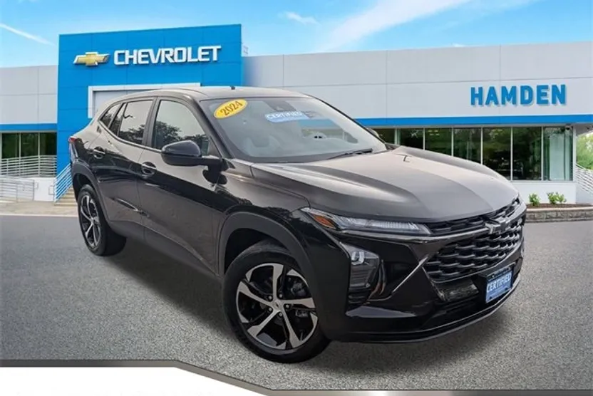 2024 Chevrolet Trax photo 1