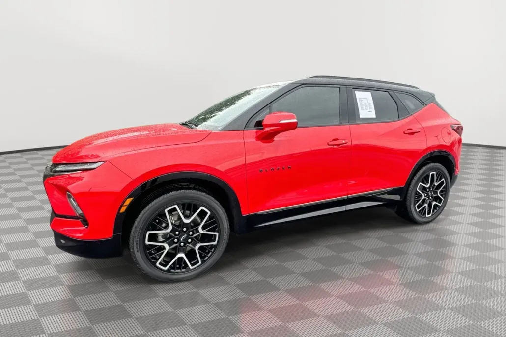 2023 Chevrolet Blazer RS photo 1