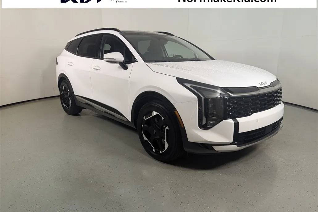 2026 Kia Sportage SX photo 1