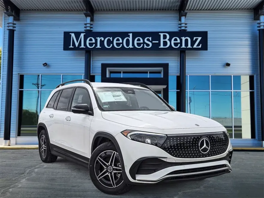 2024 Mercedes Benz EQB 300 4MATIC photo 1