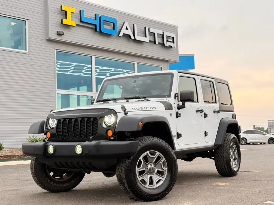2014 Jeep Wrangler Unlimited Rubicon Sport photo 1