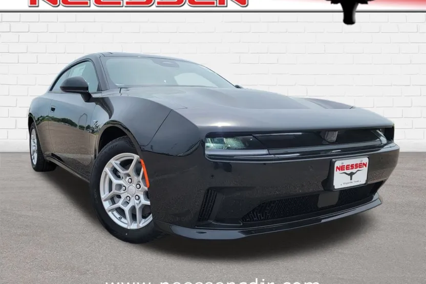 2025 Dodge Charger Daytona R/T AWD photo 1
