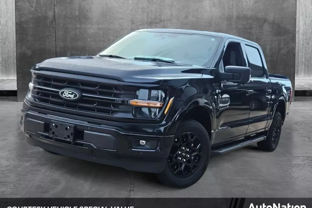 2024 Ford F-150 XLT photo 1