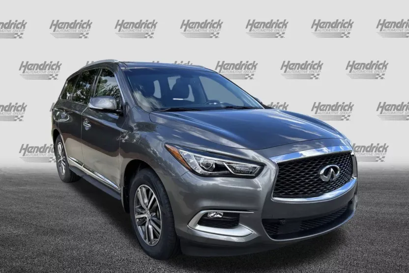 2016 Infiniti QX60 LE photo 1