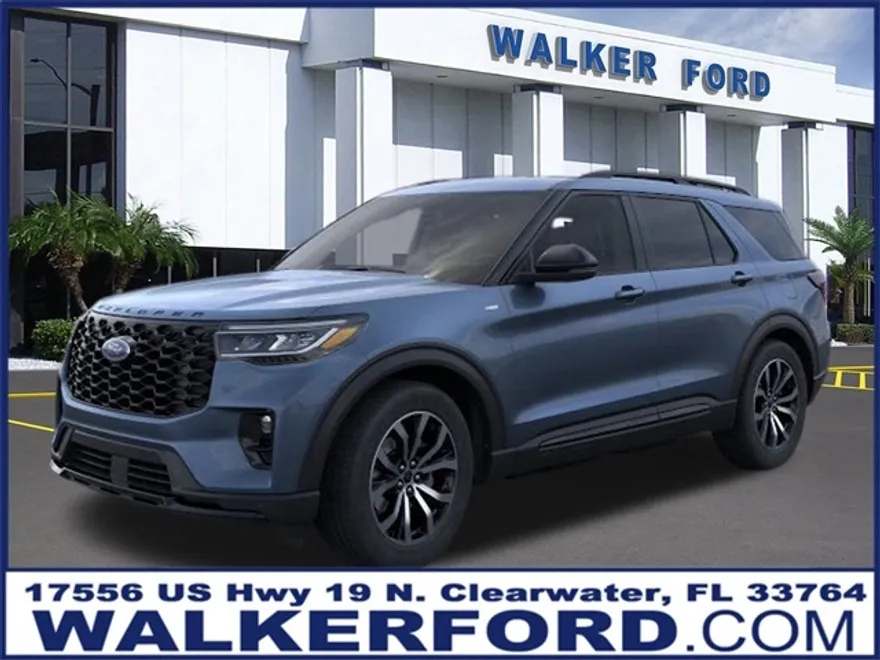 2025 Ford Explorer ST-Line photo 1