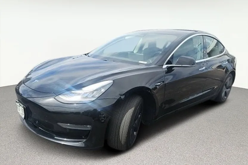 2019 Tesla Model 3 Performance photo 1