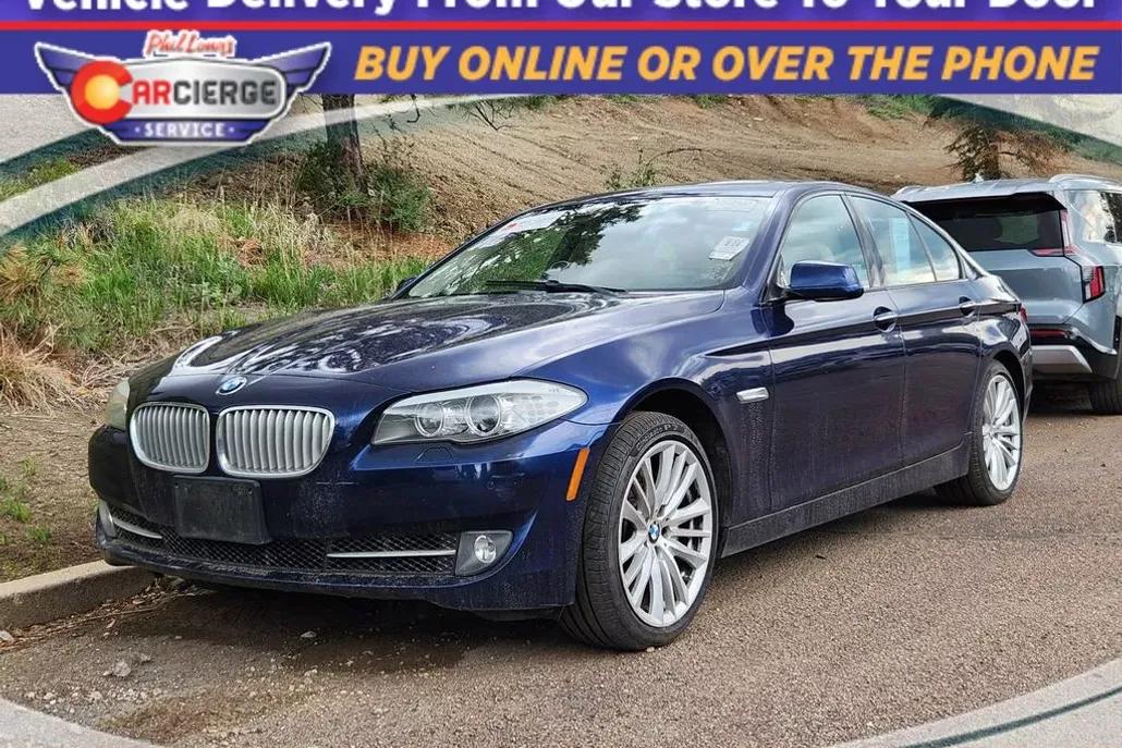 2011 Bmw 550i 5-Series photo 1