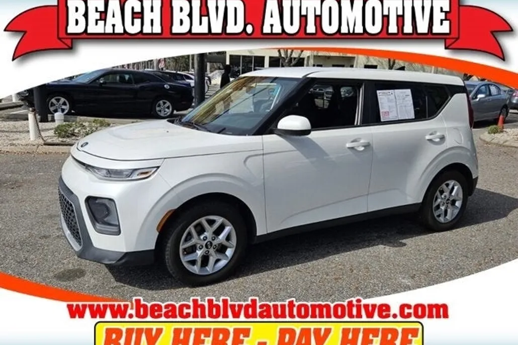 2020 Kia Soul S photo 1