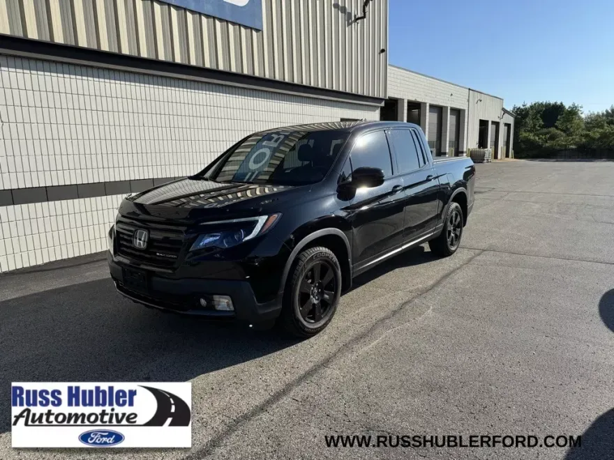 2019 Honda Ridgeline Black Edition photo 1