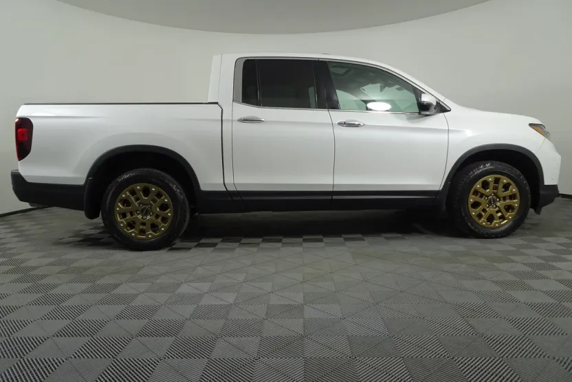 2023 Honda Ridgeline RTL-E photo 1