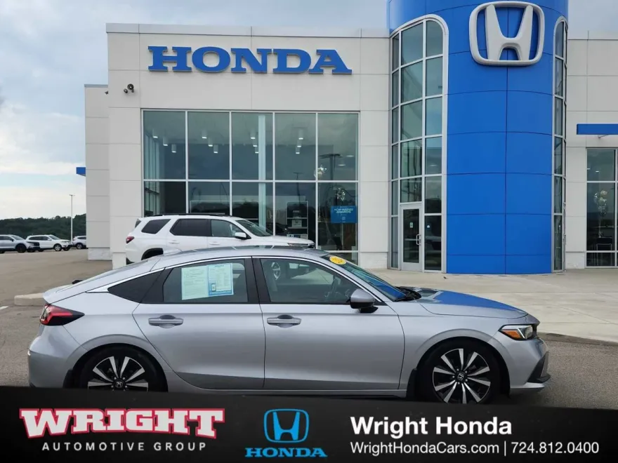 2024 Honda Civic Hatchback EX-L photo 1