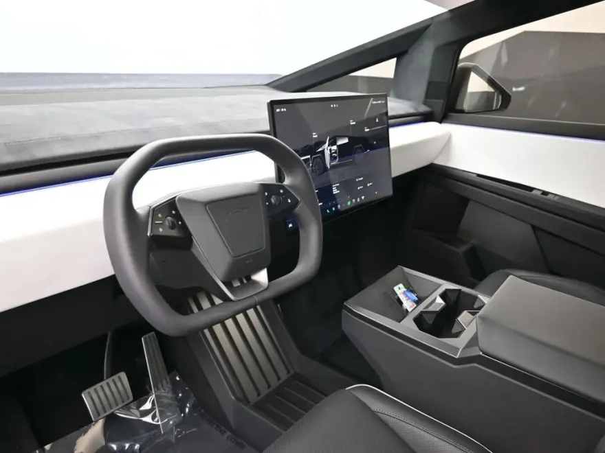 2024 Tesla Cybertruck Cyberbeast photo 15