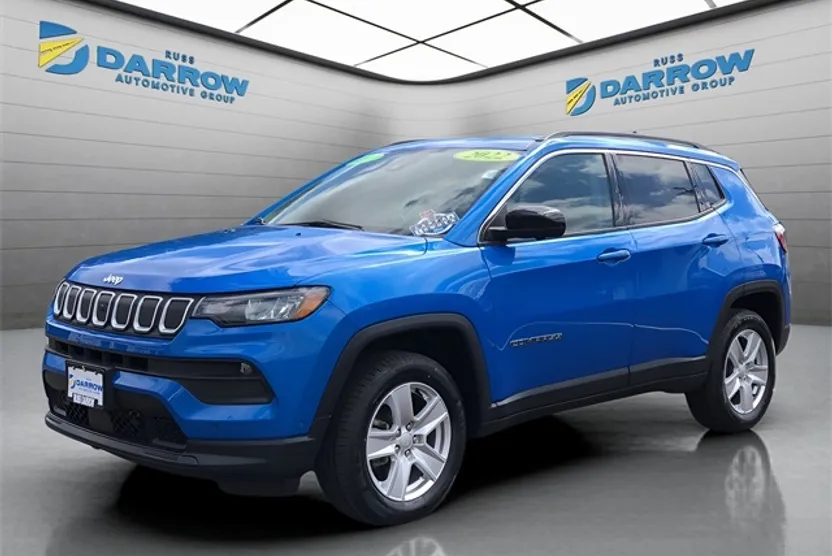 2022 Jeep Compass Latitude photo 1