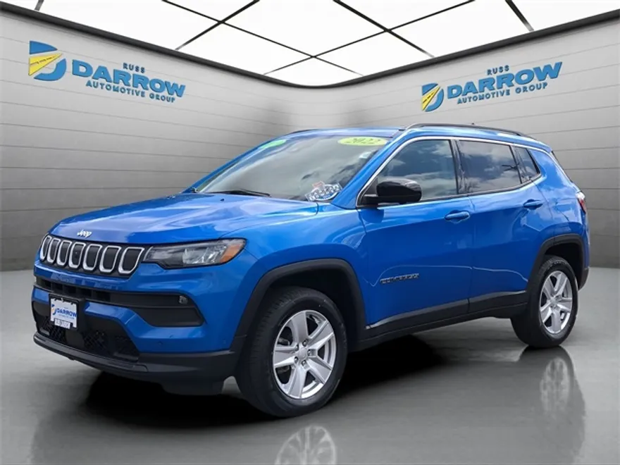 2022 Jeep Compass Latitude photo 1