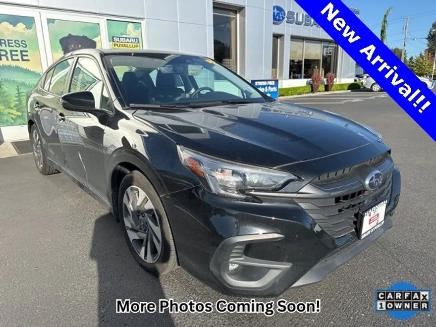 2023 Subaru Legacy Limited photo 1