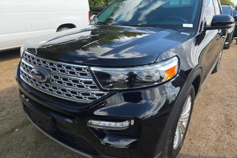 2021 Ford Explorer Limited photo 1