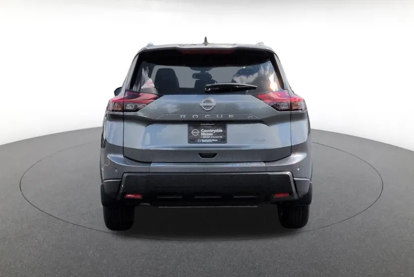 2026 Nissan Rogue SV photo 1