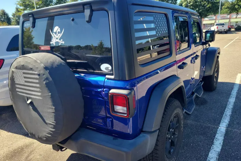 2020 Jeep Wrangler Unlimited Sport Willys photo 1