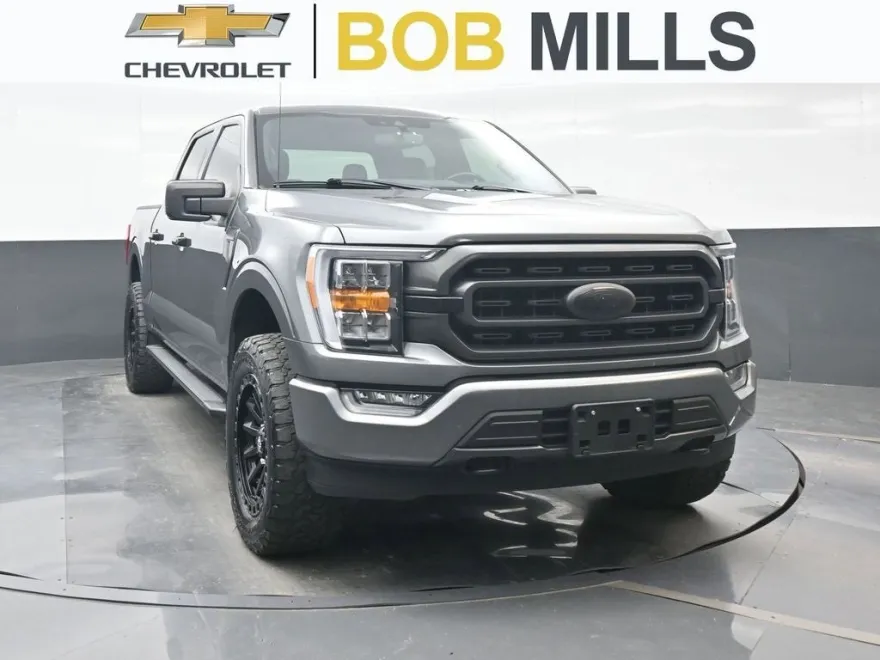 2021 Ford F-150 XLT photo 1