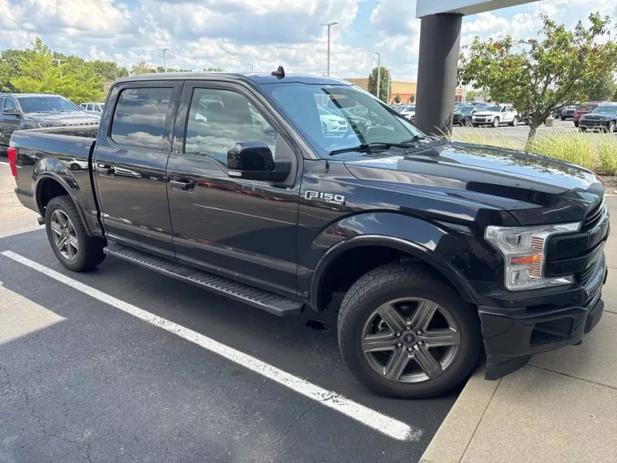2020 Ford F-150 Lariat photo 1