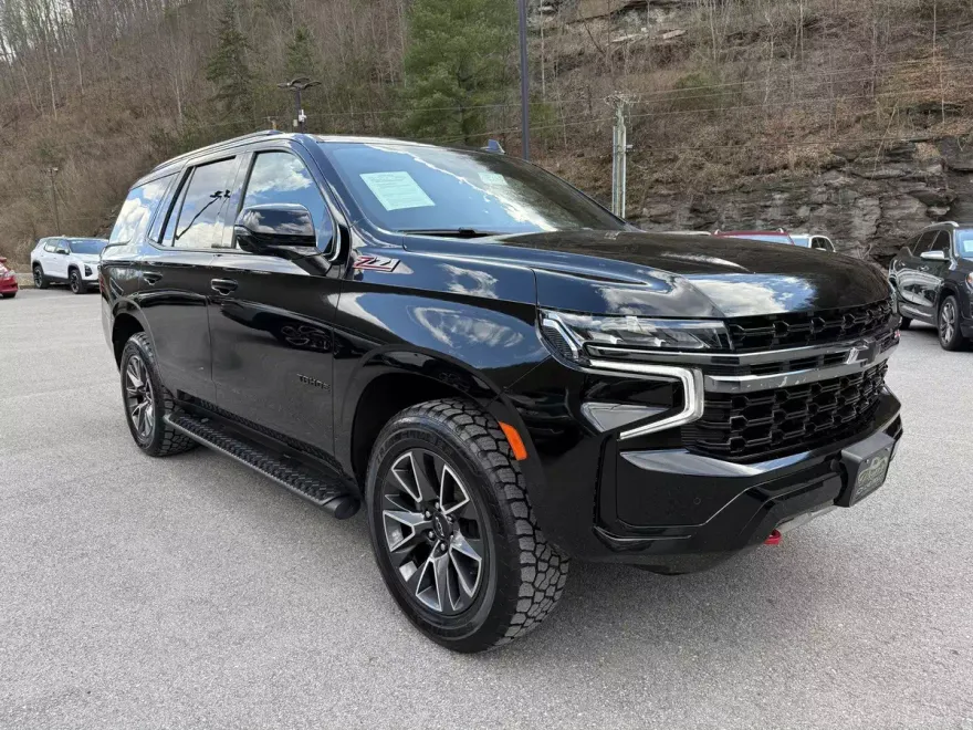 2022 Chevrolet Tahoe Z71 photo 1