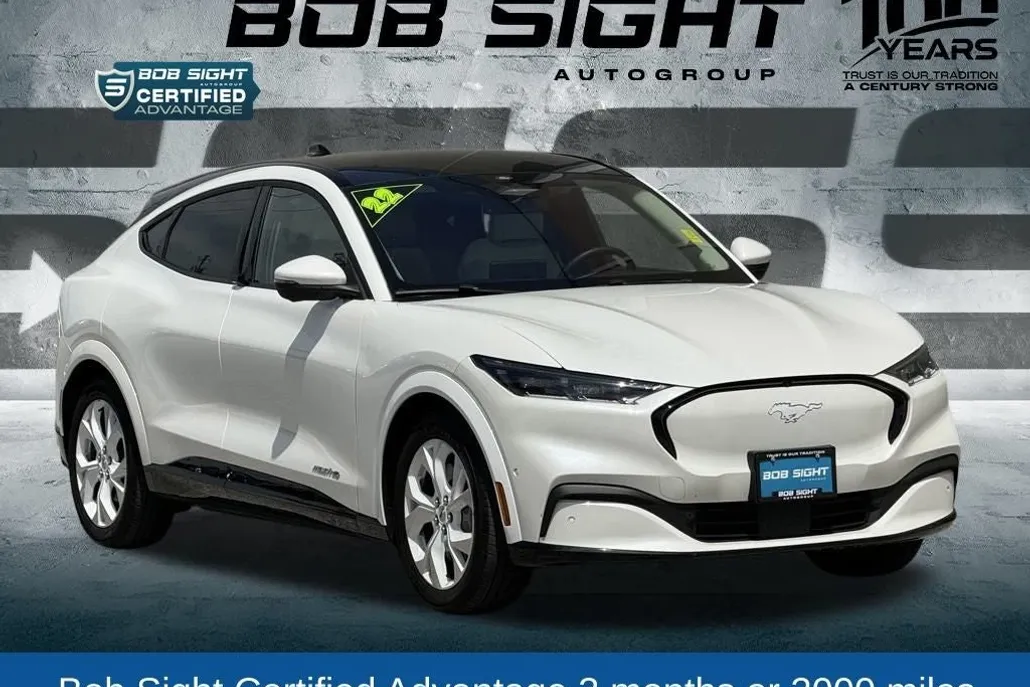 2022 Ford Mustang Mach-E Premium photo 1