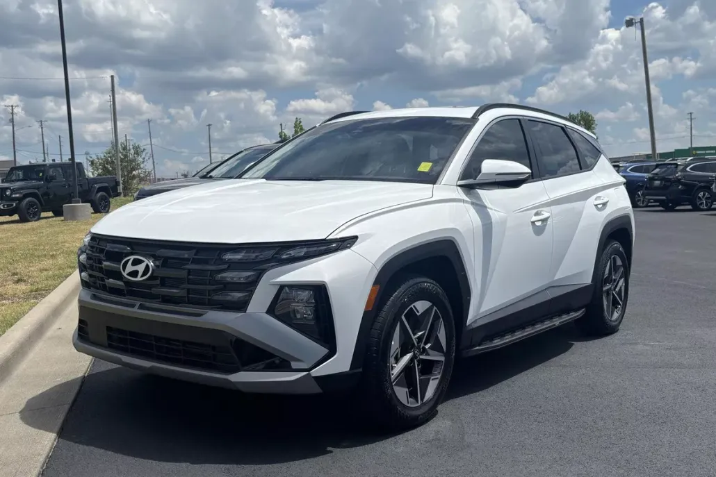 2025 Hyundai Tucson SEL Convenience photo 1