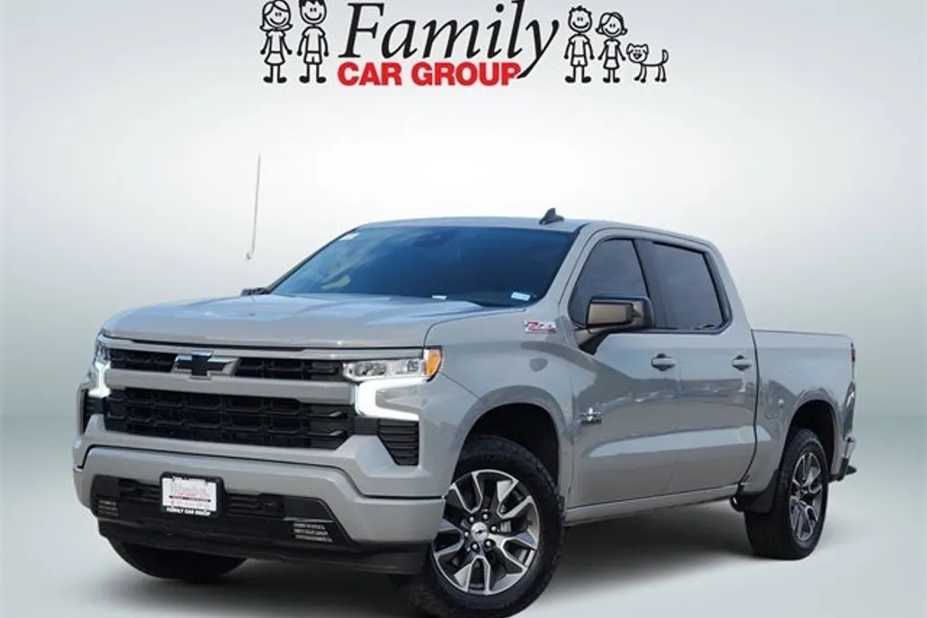 2025 Chevrolet Silverado 1500 RST photo 1