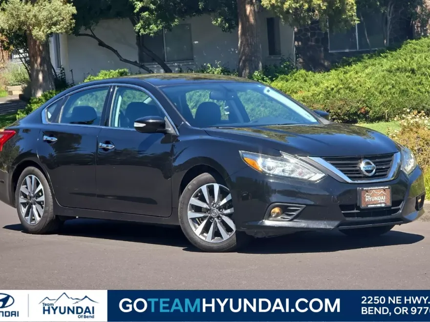 2017 Nissan Altima 2.5 SL photo 1