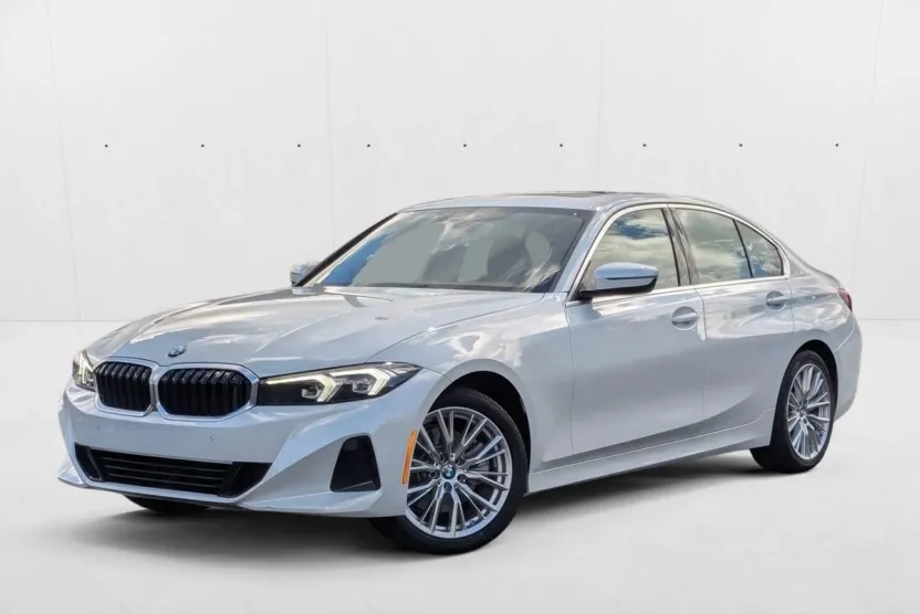 2024 Bmw 330i Sedan photo 1