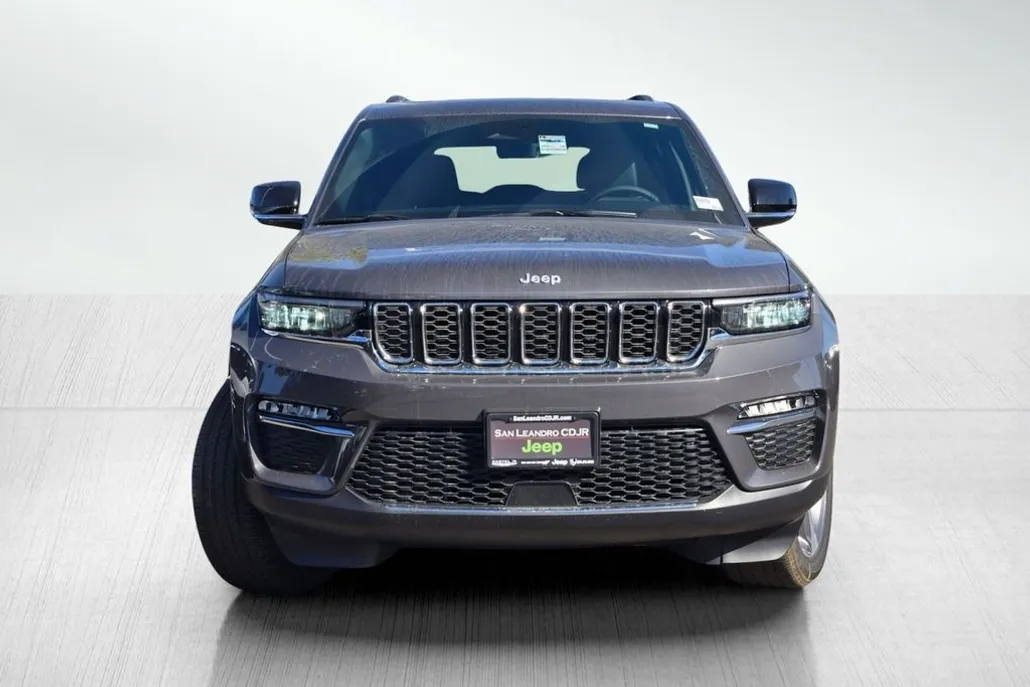 2025 Jeep Grand Cherokee Limited photo 1