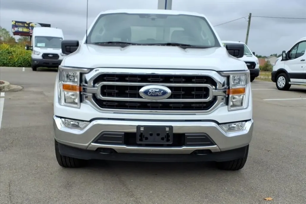2022 Ford F-150 XLT photo 1